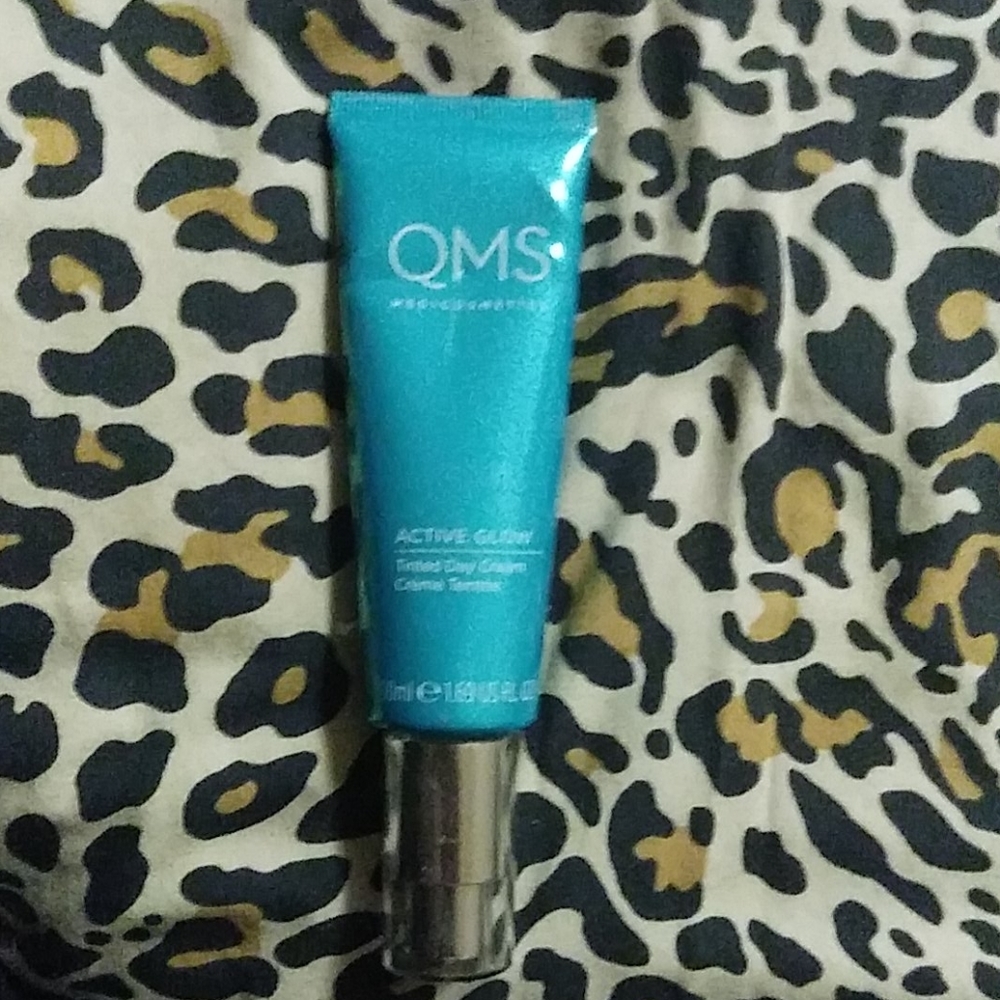 QMS Active Glow Tinted Day Cream